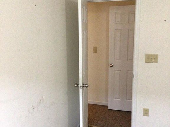 5th image of 574 Mozart Dr