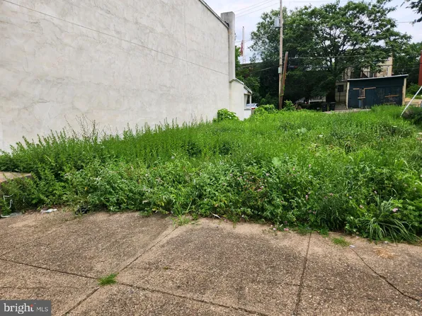 29 Evergreen St, Harrisburg, PA 17104