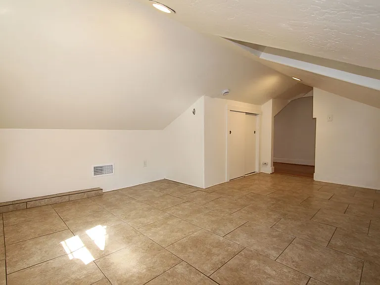 209 E Dale Ave — Photo 26