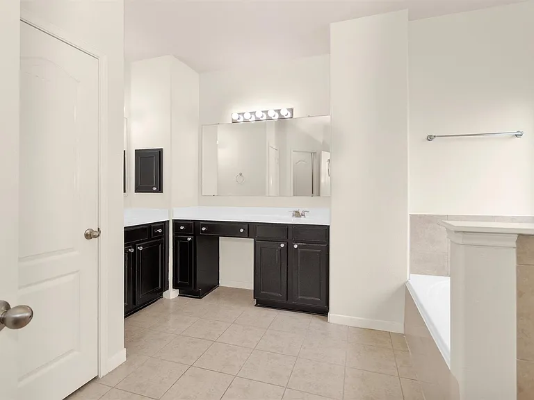 602 Blue Oasis Ct — Photo 19
