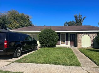 3820 Timberview Ln, Harvey, LA 70058