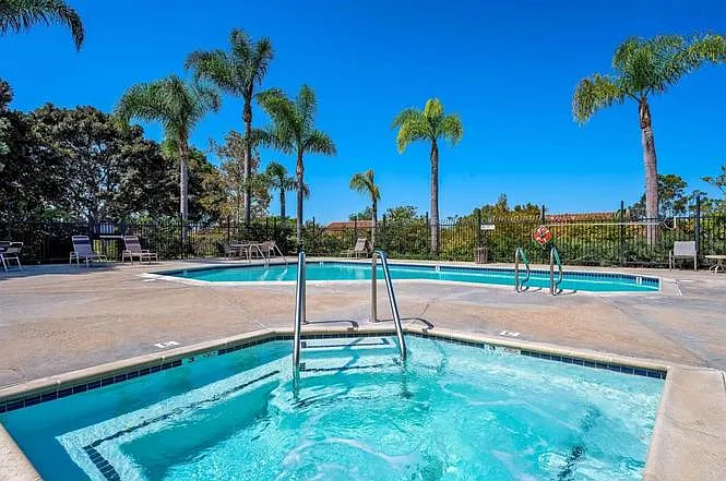 2 bed, 791 sqft, $2,600 — Photo 4