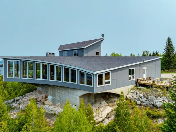 800 Summer Harbor Road, Winter Harbor, ME 04693
