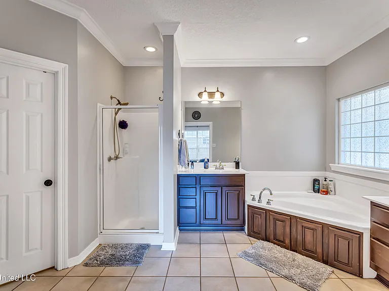 15336 Lakeview Ct — Photo 16