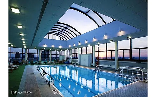 Rented by Douglas Elliman | media 17