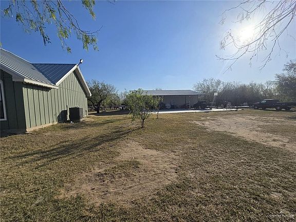 5th image of 8321 W Mile 9 Rd