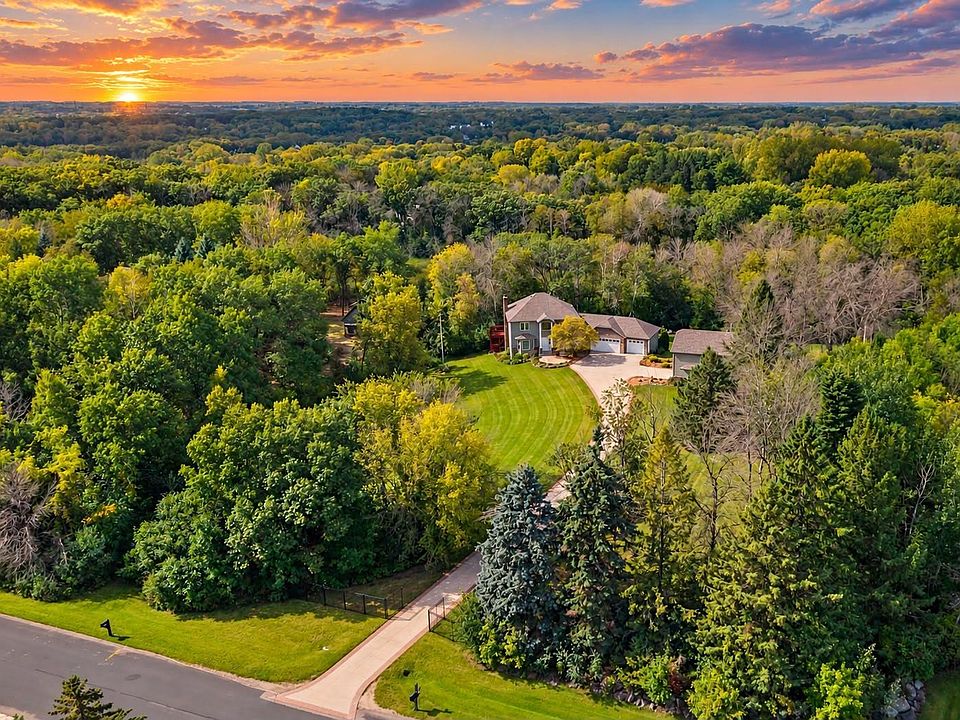 1st image of 22530 Forest Ridge Dr