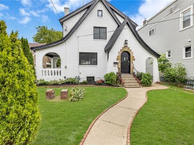 2009 Main St, Aliquippa, PA, 15001