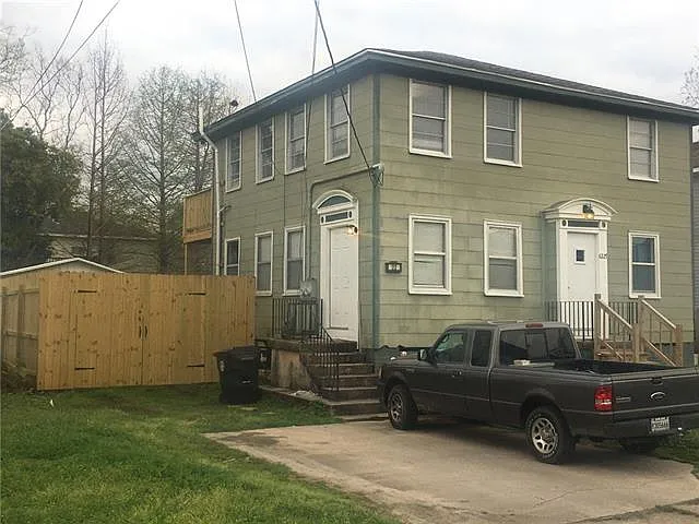 2 bed, 1.0 bath, 790 sqft, $1,400 — Photo 2