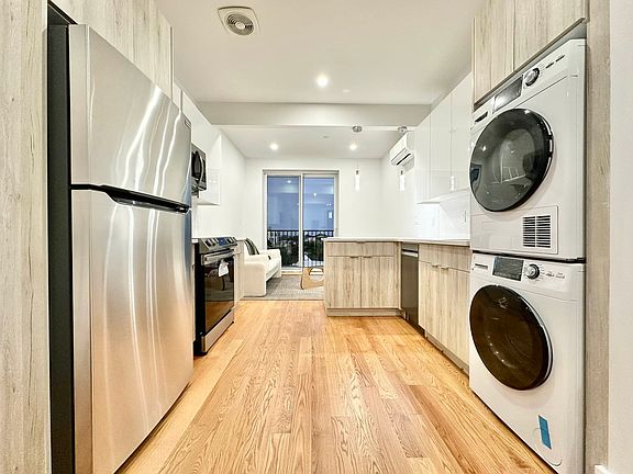 4th image of 1644 New York Ave #2D