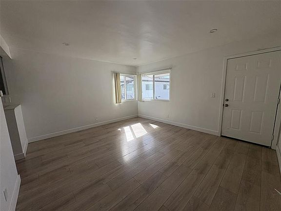 2nd image of 445 Rose Ave #455-04
