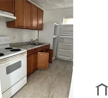 1051 E Patrick Cir — Photo 4
