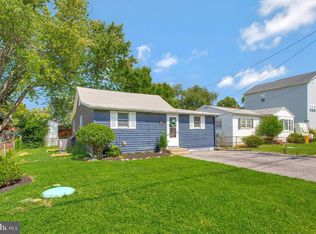 1440 Rehling Dr, Edgewater, MD 21037