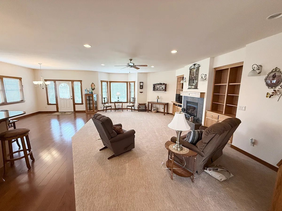 Building Photo - 1229 Turnberry Ct