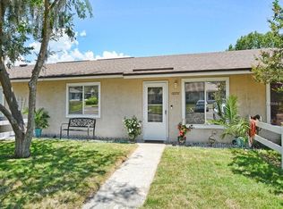 12237 Tavares Ridge Cir, Tavares, FL 32778