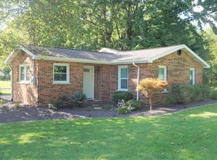 10633 Lilly Pad Rd, Elberfeld, IN 47613