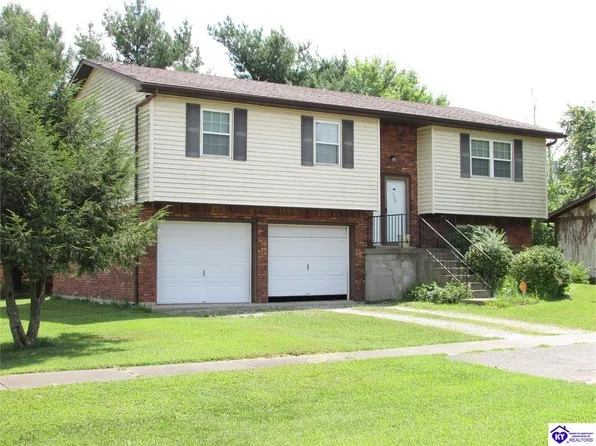 106 Tulip Ct, Radcliff, KY 40160