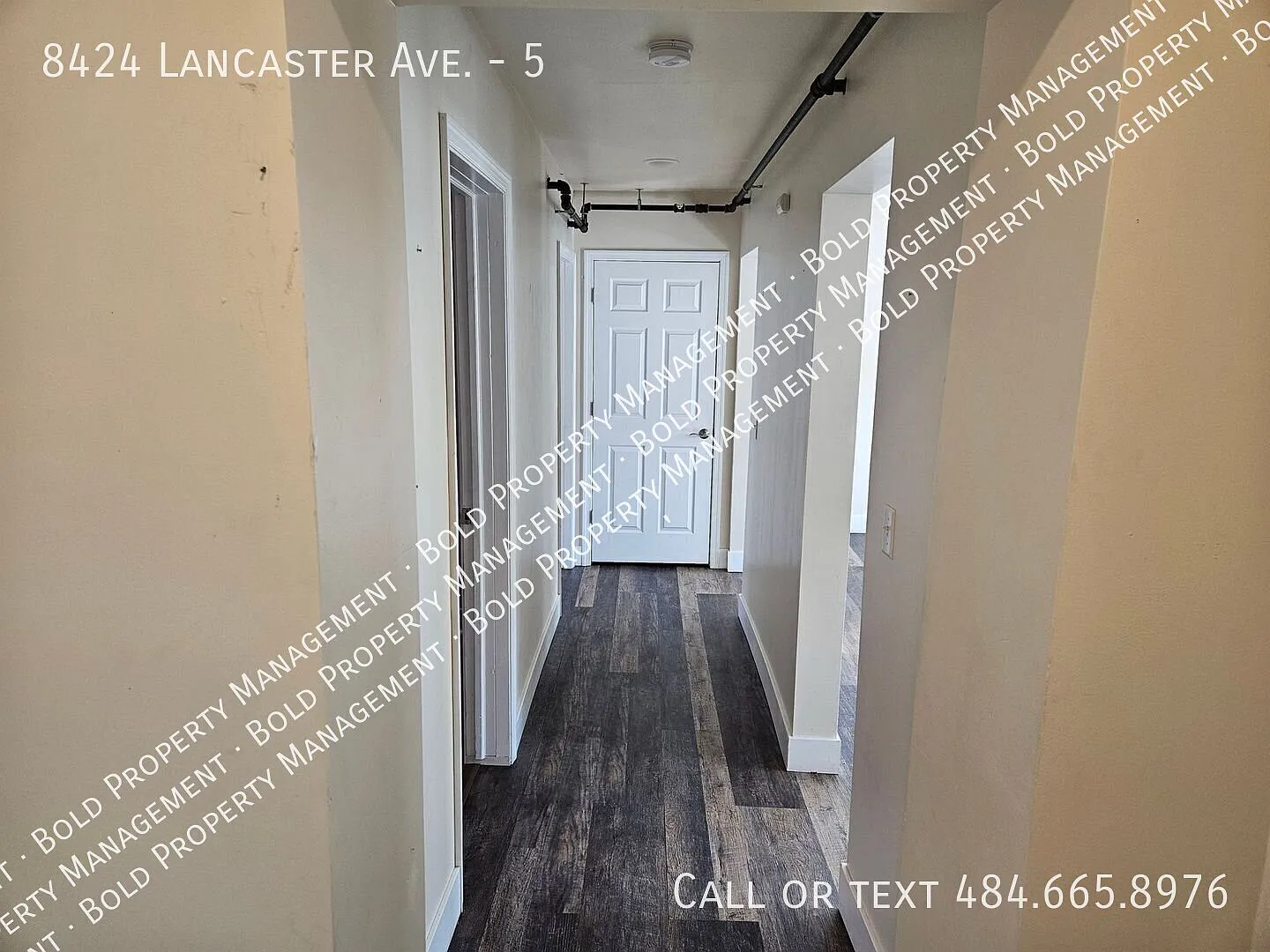 Two bedroom 2nd floor apartment in Bethel — Photo 4