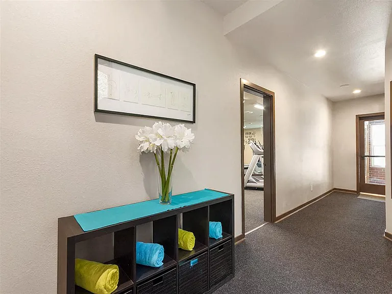 Madison Park Apartments — Photo 15
