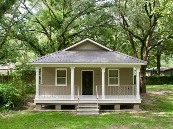 321 E Hornsby St, Covington, LA 70433