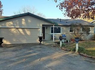 927 W Greenwood St, Springfield, MO 65807