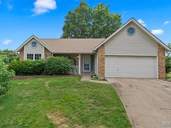 7 Cornwallis Ct, O'Fallon, MO 63368