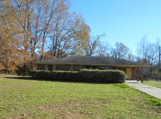 12 Steam Plant Rd, Natchez, MS 39120