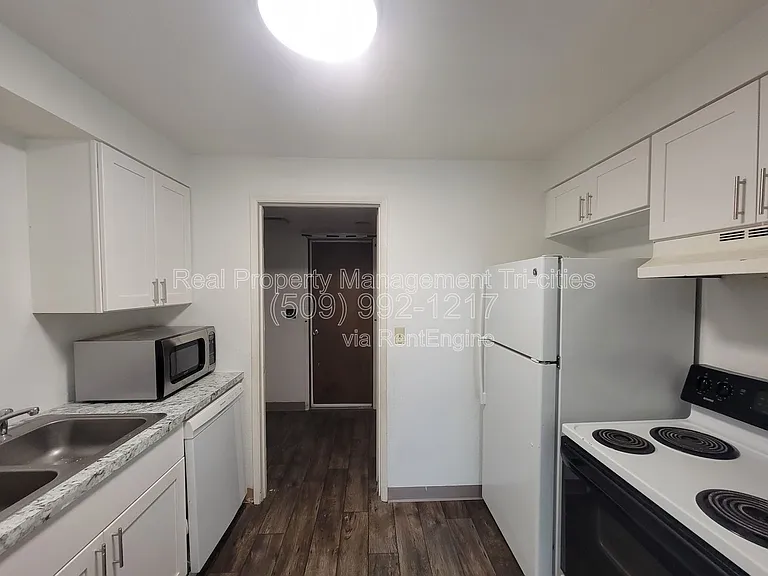 2213 W 13th Ave #A — Photo 4