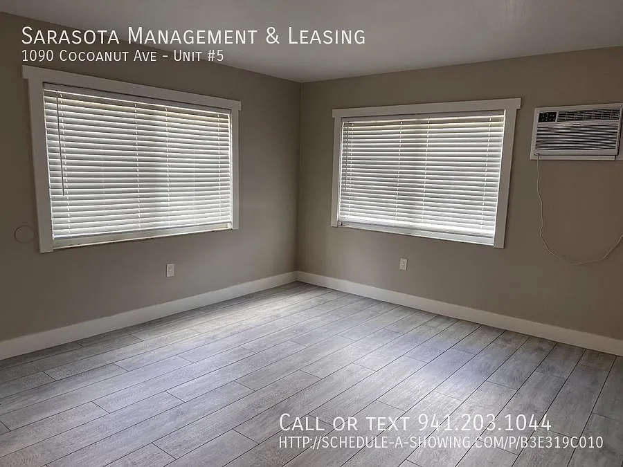 Ground Floor 1 Bedroom 1 Bath Condo near Downtown Sarasota! — Photo 3