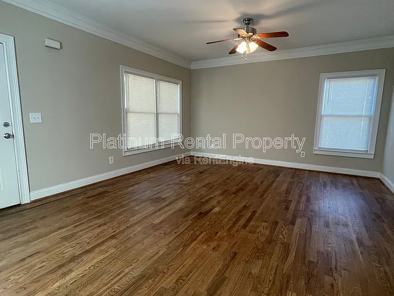 750 Terry St SE — Photo 13