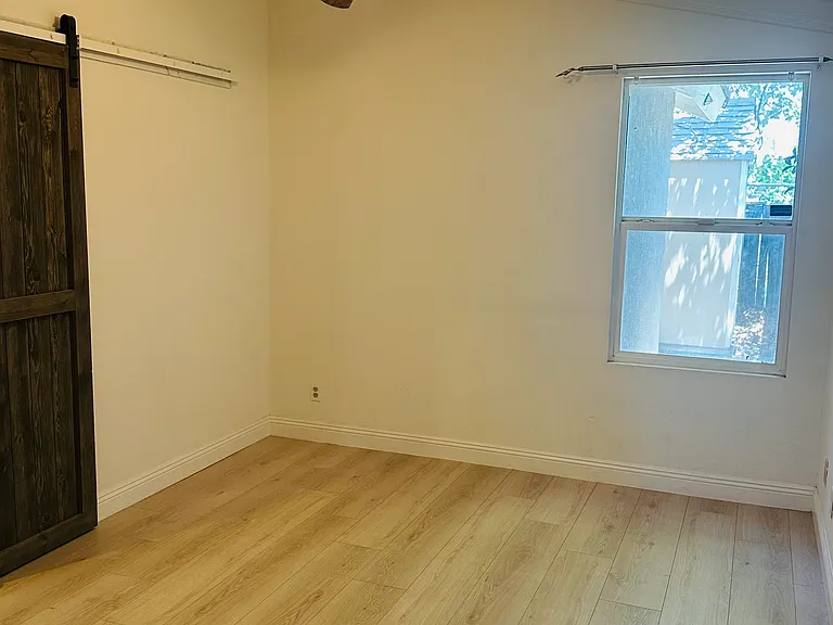 3869 Antelope Creek Dr — Photo 9