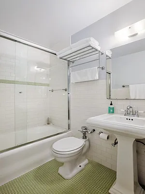 Sold by Sotheby's International Realty | media 4