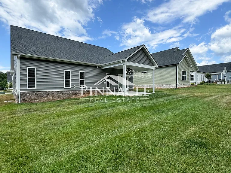 1164 Stoney Ridge Blvd — Photo 50