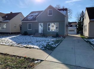 19404 Longview Ave, Maple Heights, OH 44137