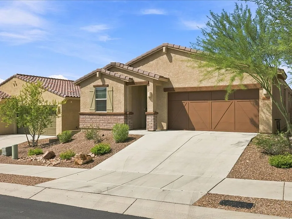 14031 E Golden Oaks Rd