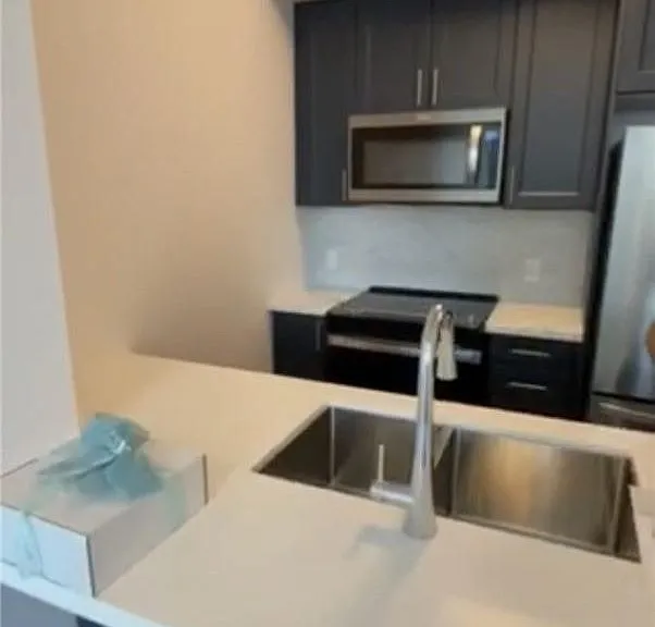 460 Dundas St E #522 — Photo 3