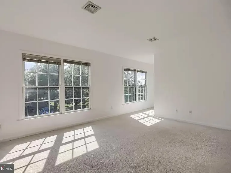 Large second bedroom