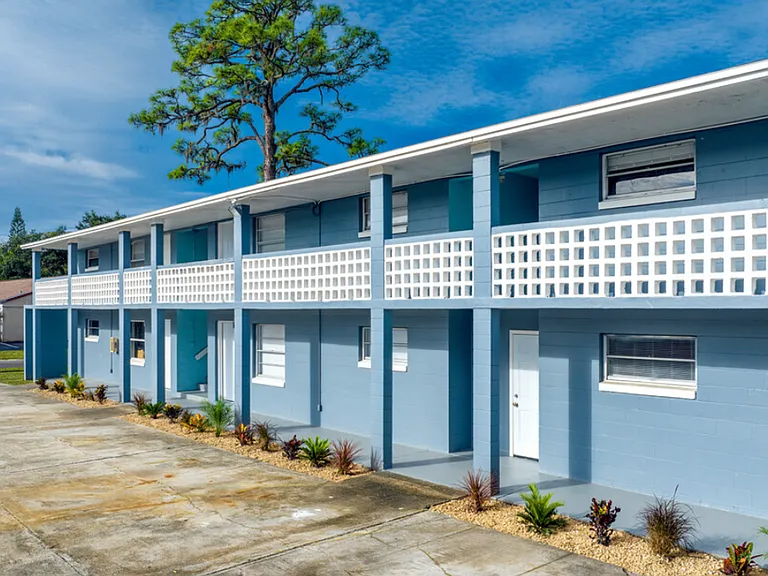Canaveral Shores Apartments — Photo 12