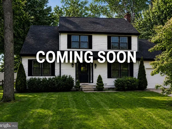 17 Crestwood Ave, Blackwood, NJ 08012