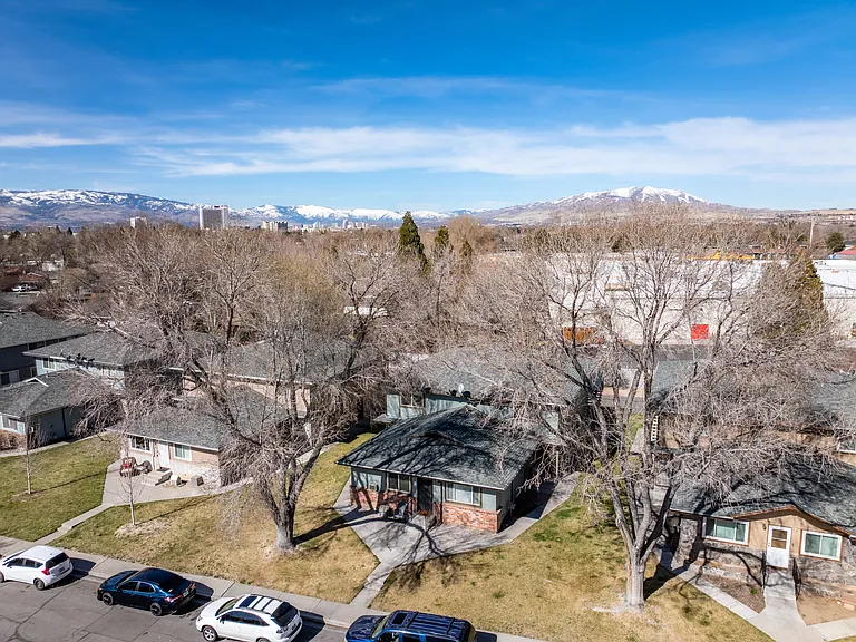 673 Pine Meadows Dr — Photo 27