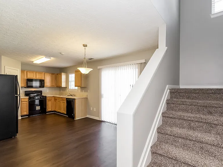 271 Springbottom Ct — Photo 14