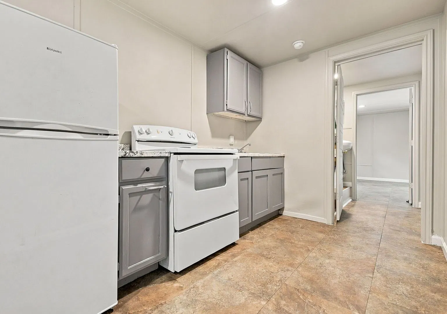 Modern. Unique. Completely Renovated One Bedroom — Photo 1