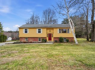 79 Porter Rd, East Longmeadow, MA 01028