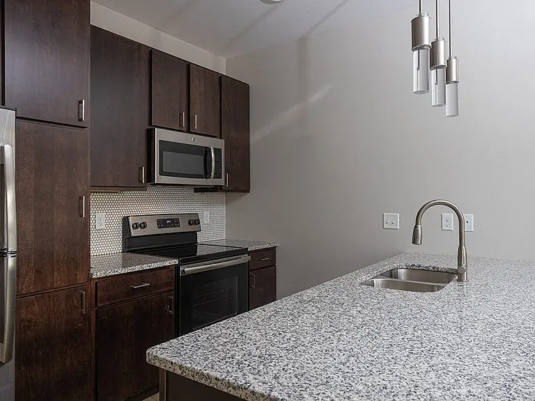 RoCo Apartments — Photo 11