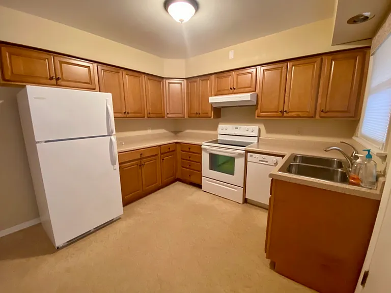 5525 34th Avenue Dr #1-6 — Photo 6