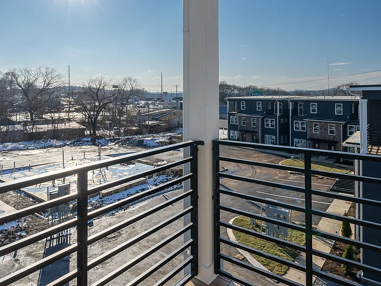 102 Duke St #1-8 — Photo 23