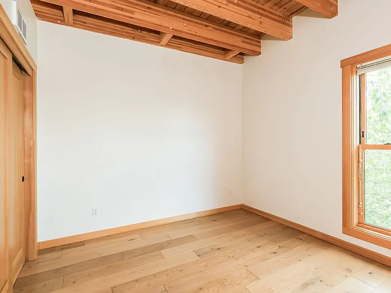 1515 N Rosa Parks Way — Photo 26
