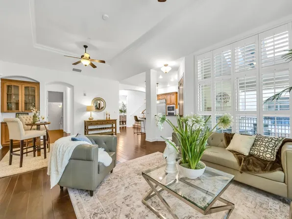 2430 Pavilions Place Ln Unit 303, Sacramento, CA 95825