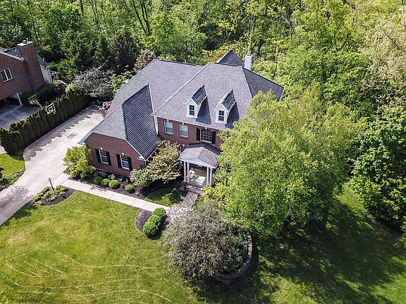 2nd image of 6562 Glenlaurel Ct