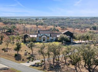 3024 Boot Ranch Cir, Fredericksburg, TX 78624